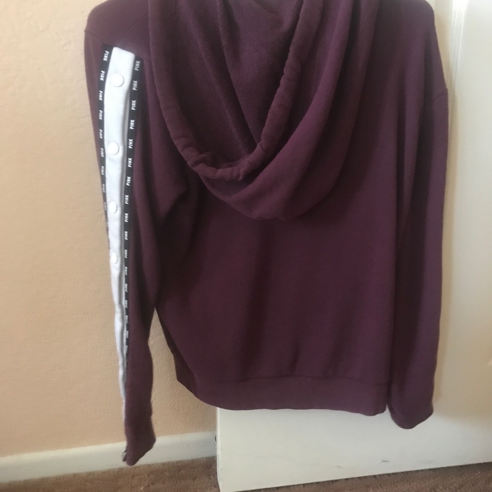 Sweatshirt - Picture 2 of 2